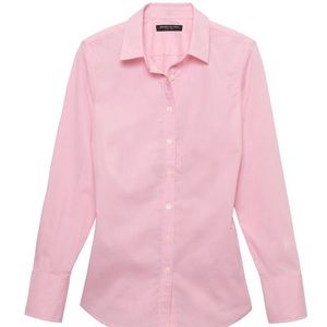 Banana Republic fitted non-iron blouse. Pink 12